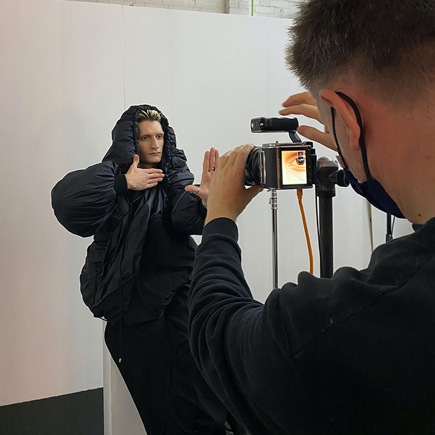 Behind the Scenes Shot of Video Photographer © Tom Oldham