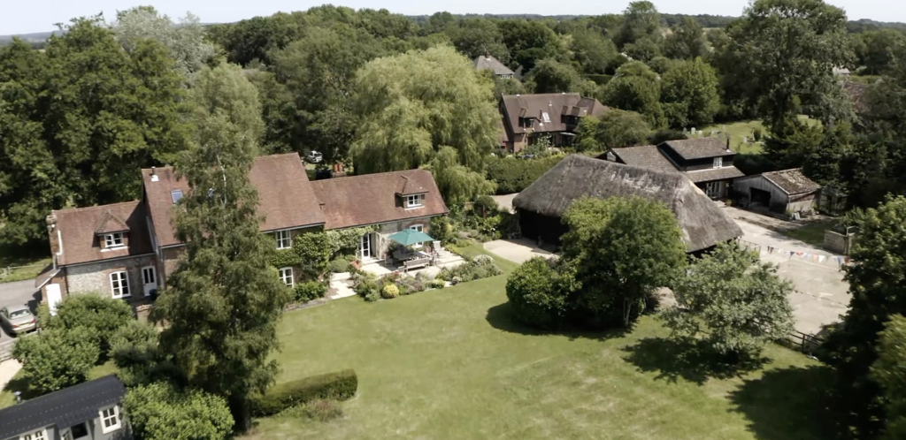 Alan Titchmarsh hosts Love Your Weekend filmed with URSA Broadcast on ITV