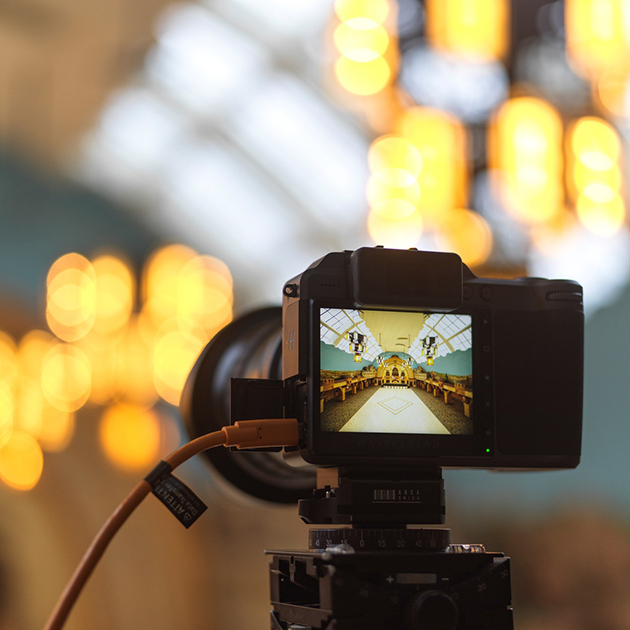 Hasselblad Behind the Scenes shot of camera © Sean Conboy